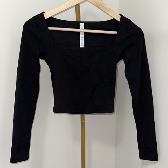 Butterluxe Double Lined Cropped Long Sleeves Square Neck - Picture 5 of 5